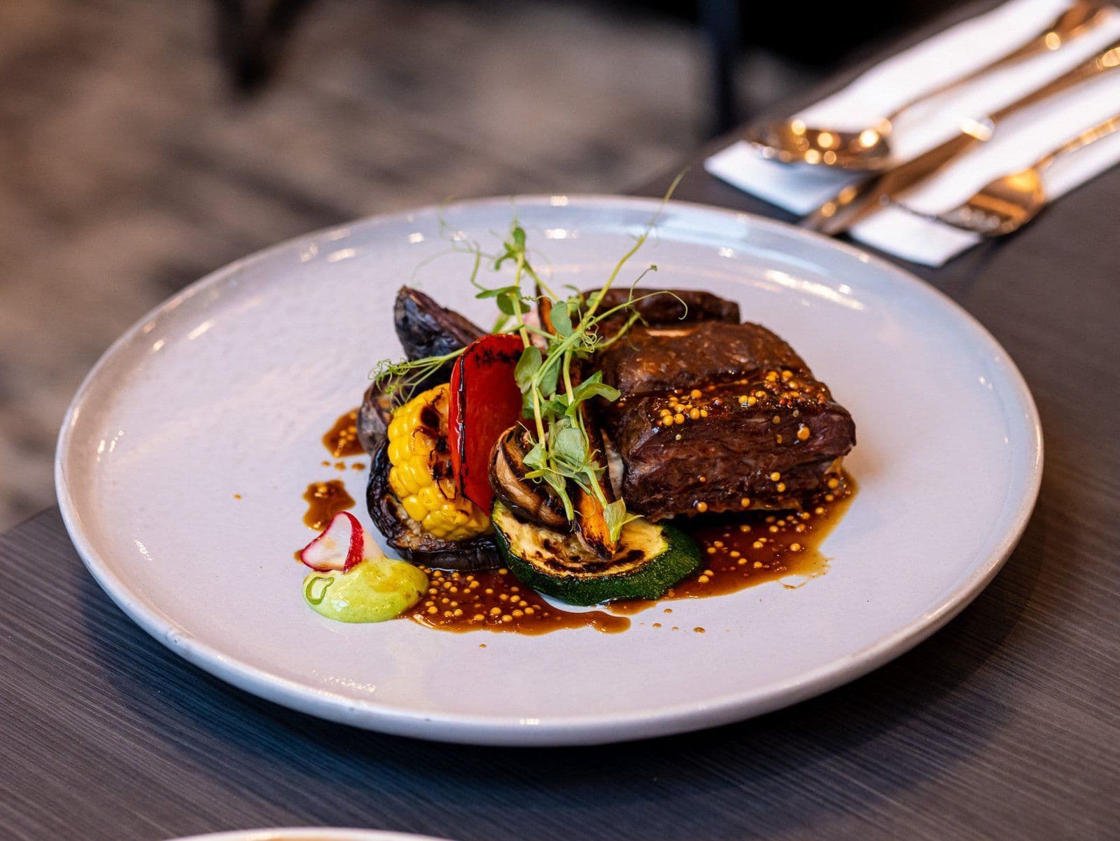 Najlepsze restauracje w Szczecinie według Restaurant Week 2025 – ranking, wyróżnienia i kulinarne inspiracje